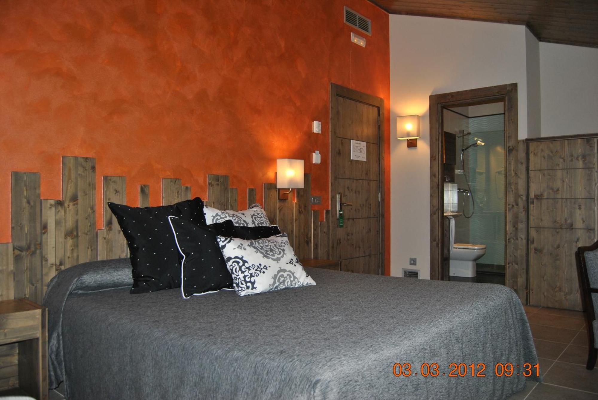 Santa Barbara Hotel Sant Corneli Ngoại thất bức ảnh